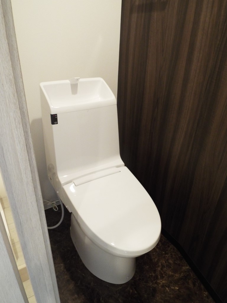 フクダ不動産八木駅前マンションのトイレ写真