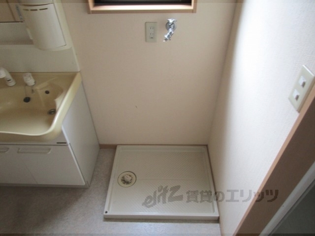 その他部屋・スペース　洗濯機置場