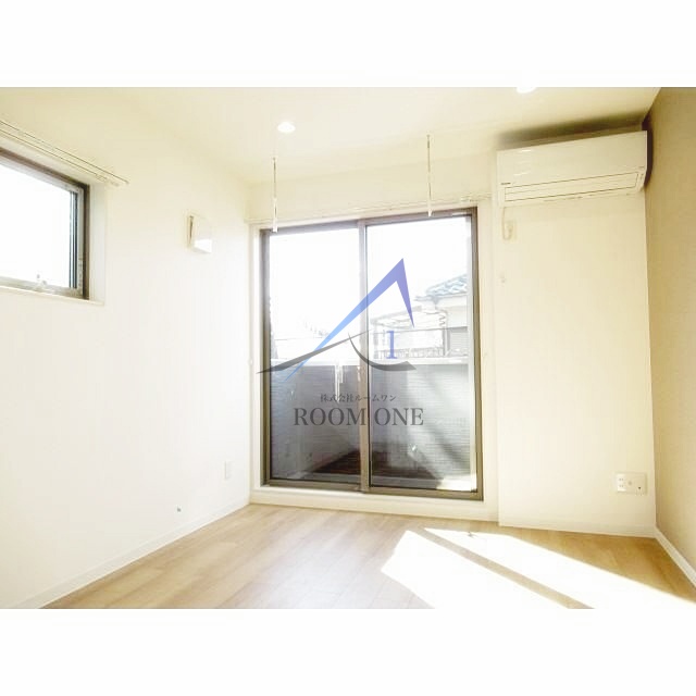 居室・リビング　洋室のお部屋です。