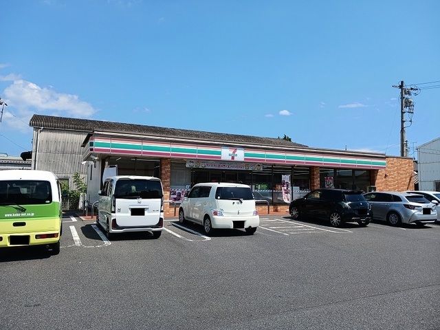 コンビニ　セブンイレブン福山曙町店（コンビニ）まで1000m