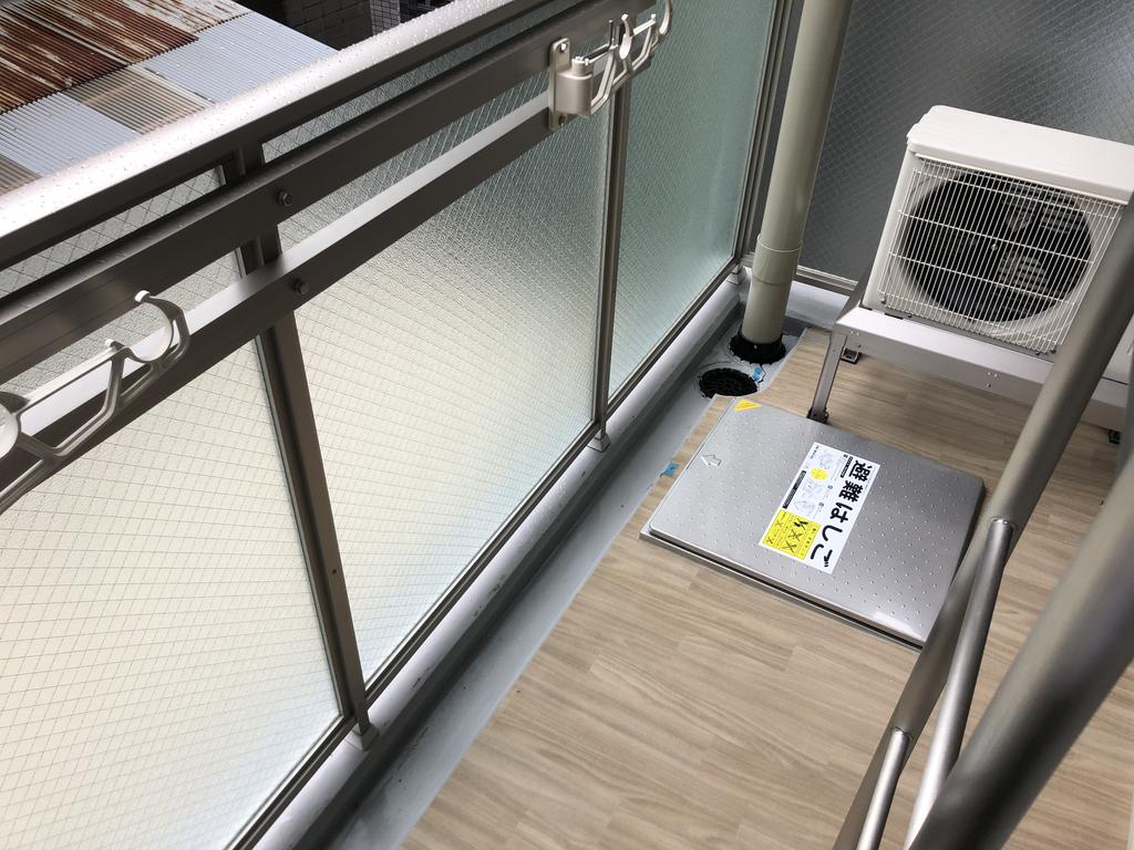 バルコニー