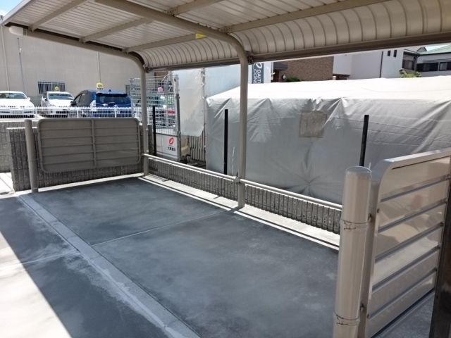 地下鉄御堂筋線 新金岡駅 徒歩21分 2階建 築8年の外観写真