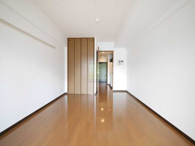 ラグジュアリーアパートメント両国の内装写真