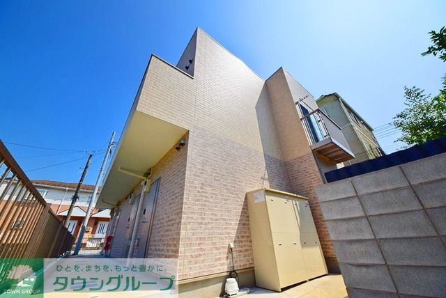 建物外観　2016年築　設備充実