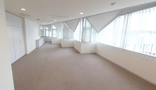 居室・リビング　開放感のあるゆったりとしたお部屋です♪