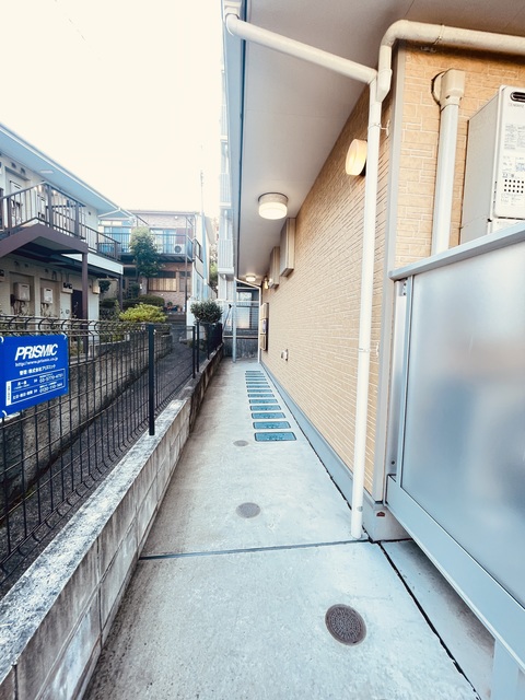 グランドール二俣川の外観写真