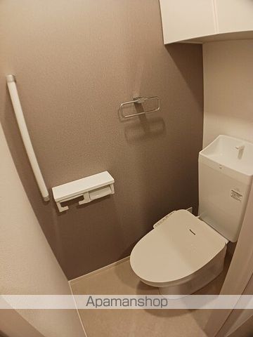 Corso Presso Iのトイレ写真