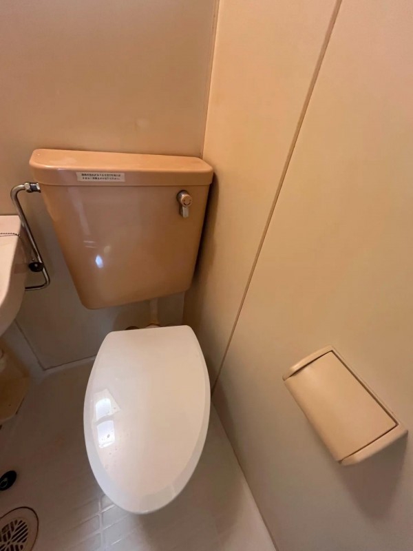高橋アパートのトイレ写真