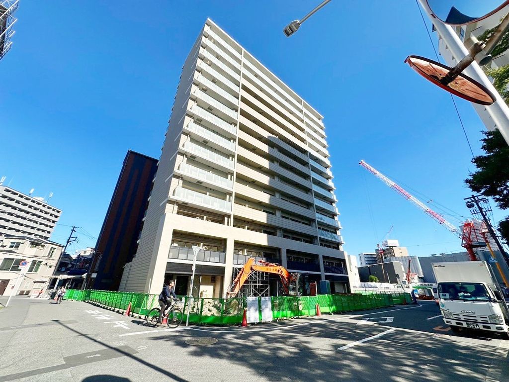 プレサンス京橋GREEN YARDレアルテの外観写真