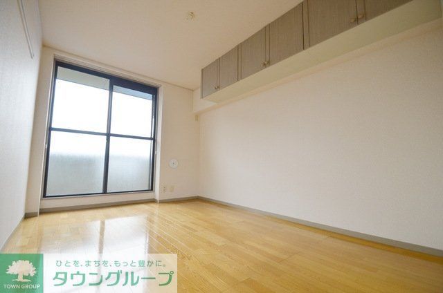 ＪＲ武蔵野線 新座駅 徒歩10分 3階建 築33年の内装写真