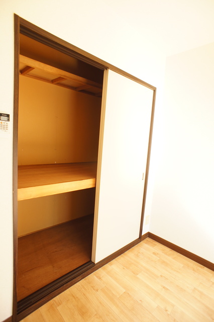 収納　増えがちな荷物をスッキリ出来る収納あります♪