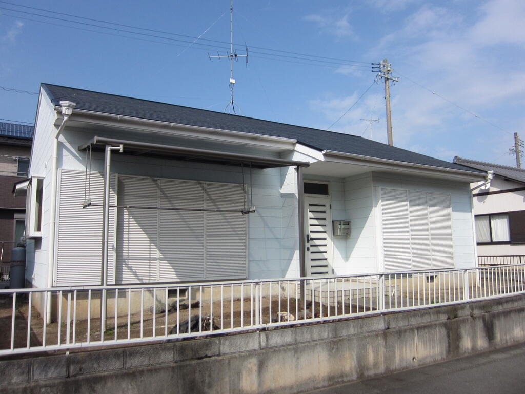 竜洋中島高田貸家西棟