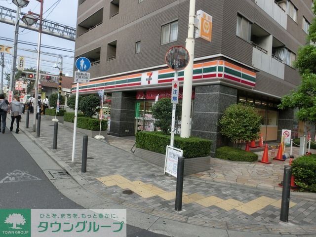 コンビニ　セブンイレブン下板橋駅前店（コンビニ）まで217m