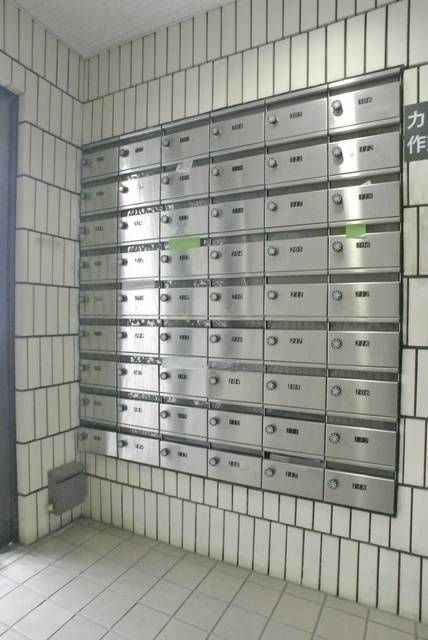 京王線 代田橋駅 徒歩8分 3階建 築42年の外観写真