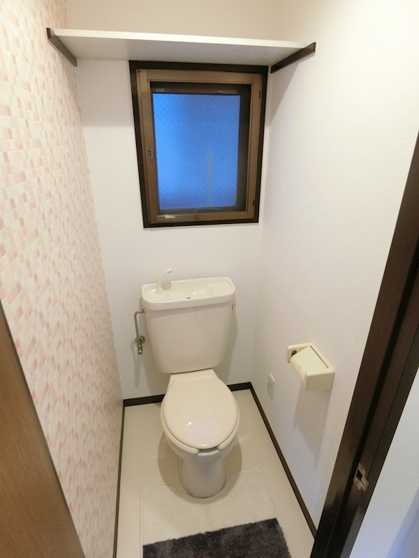 トイレ　参考写真