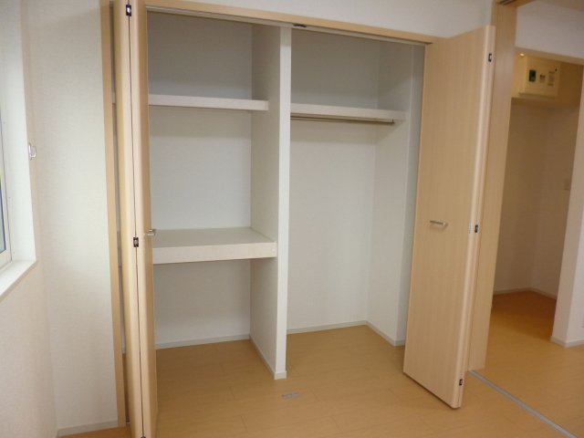収納　クローゼット