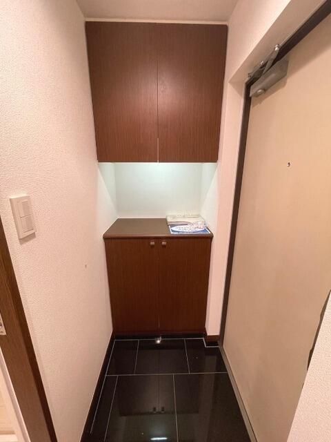 玄関　【女性のお一人暮らしでも安心のセキュリティ♪】※別部屋参考写
