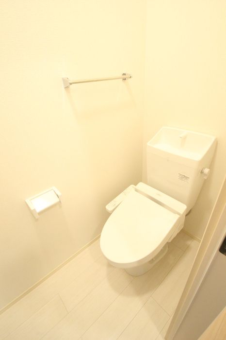 ノーブル・ルミナス笹塚のトイレ写真