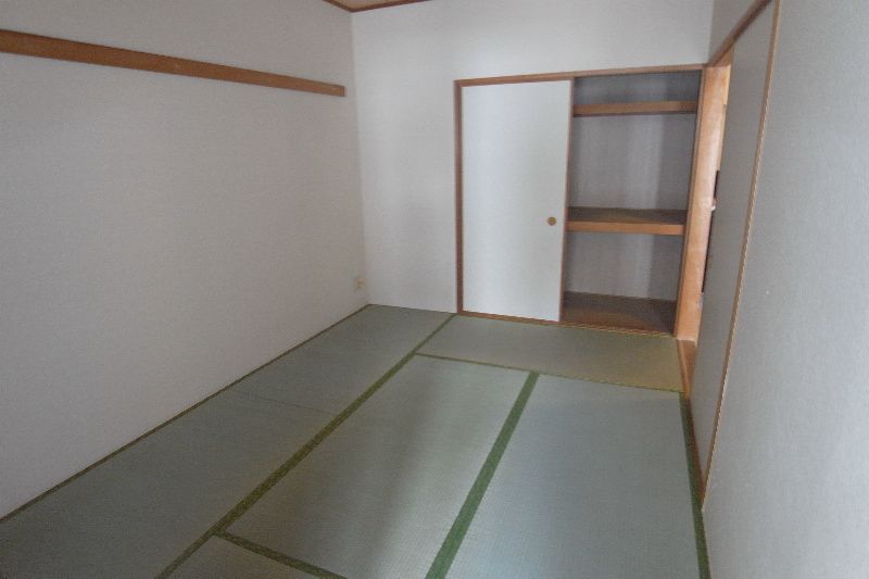 収納　（別タイプ参考写真）ピトレスク弥生　文京区弥生2