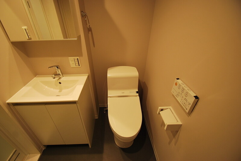 ファーストゲートコウベのトイレ写真