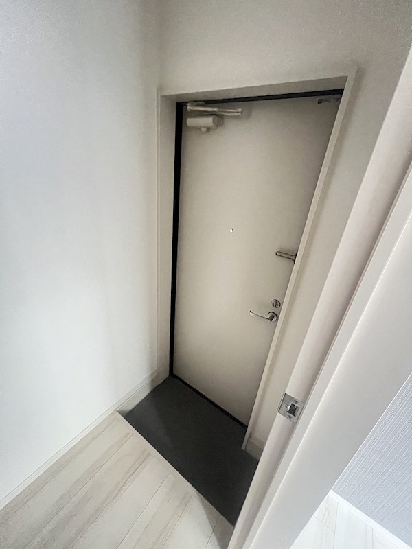 玄関　以下別号室参考写真
