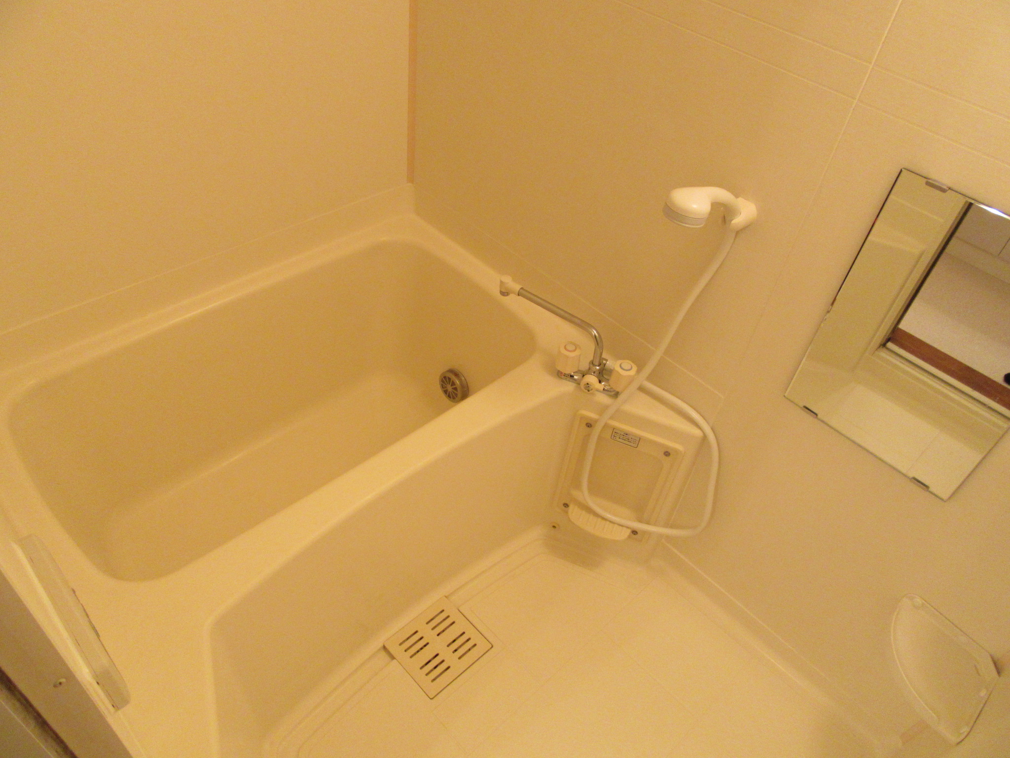 バス・シャワールーム　追焚機能付き☆バス