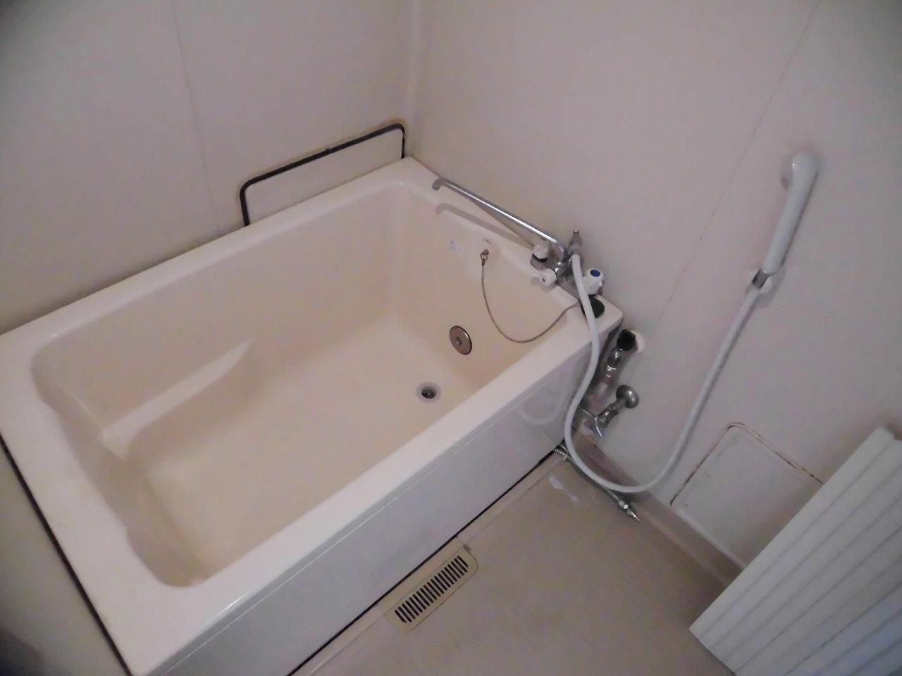 バス・シャワールーム　浴室