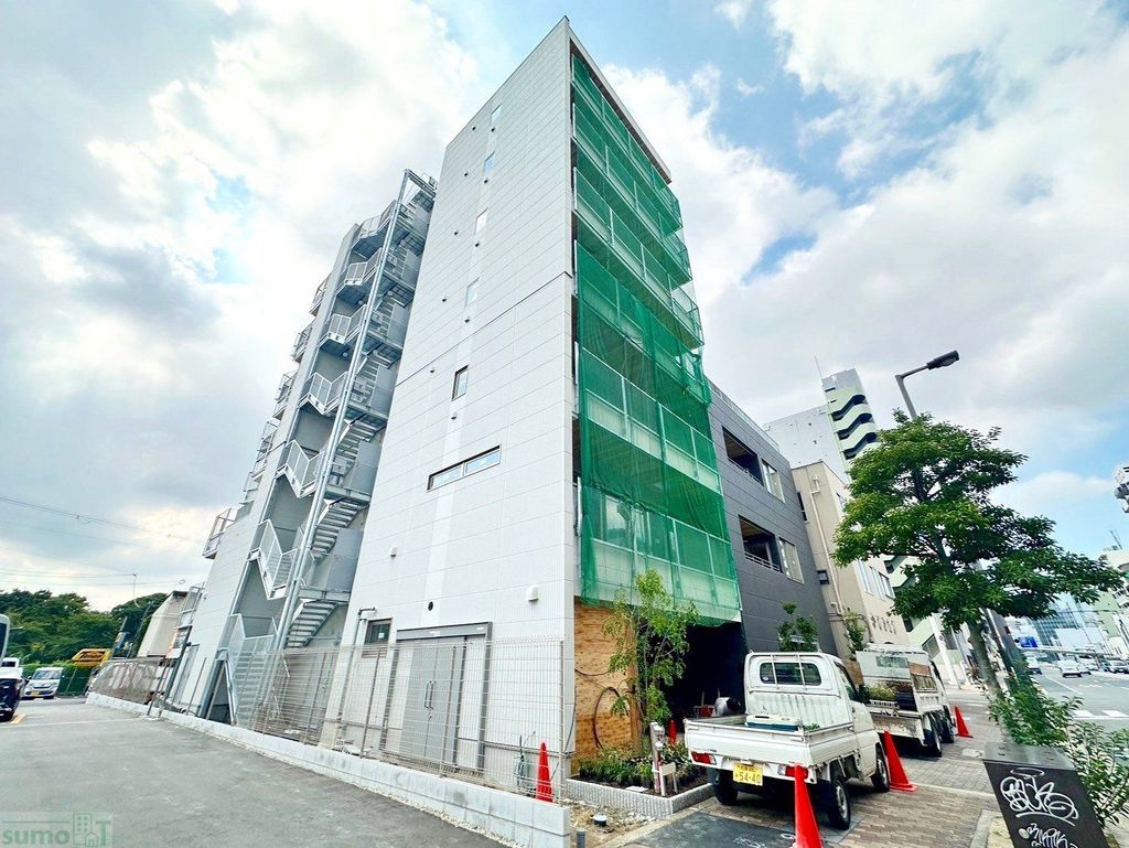 大阪市都島区片町のマンションの建物外観