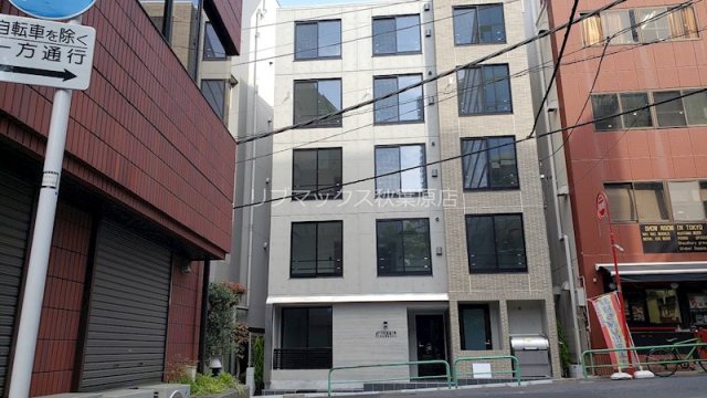 千代田区飯田橋のマンションの建物外観
