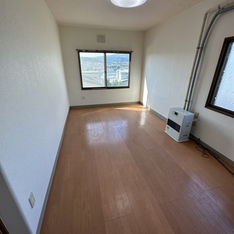 居室・リビング　ゆったりとした居間です