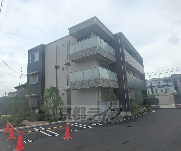 【シャーメゾン笹りんどうの建物外観】