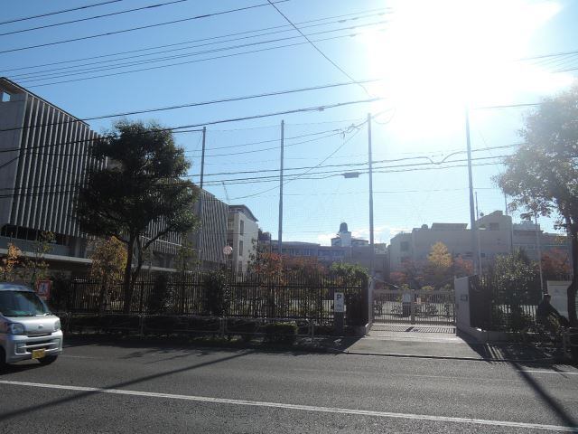 【クリオ八王子横山町の中学校】