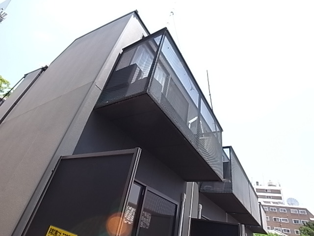 【クレセンティア神戸・北野の建物外観】