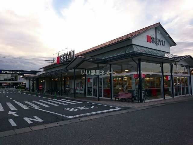 スーパー　西友 西尾張部店（スーパー）まで594m