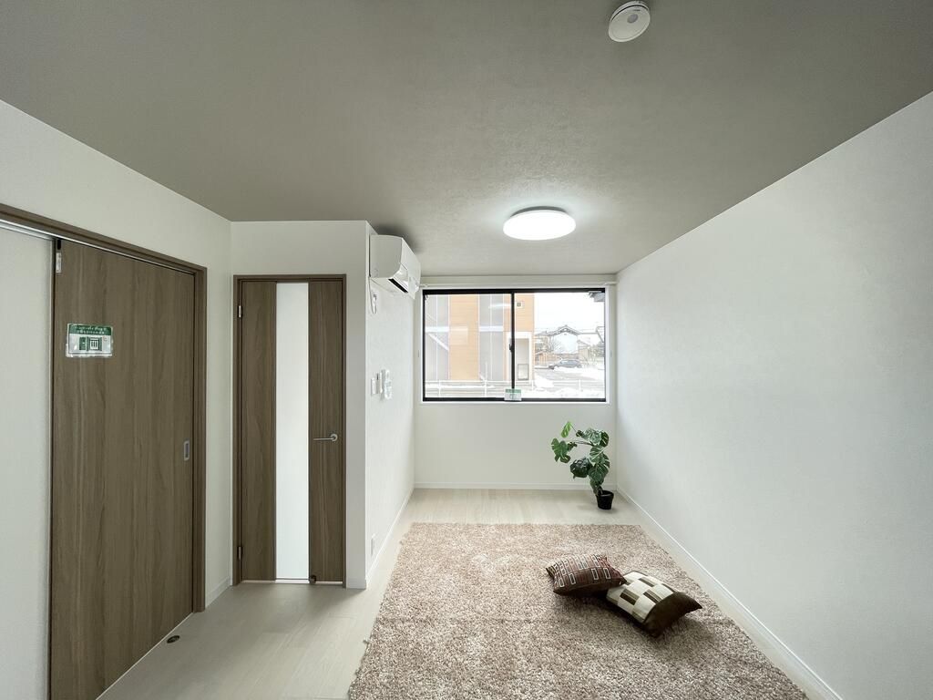 居室・リビング　使いやすい居間です