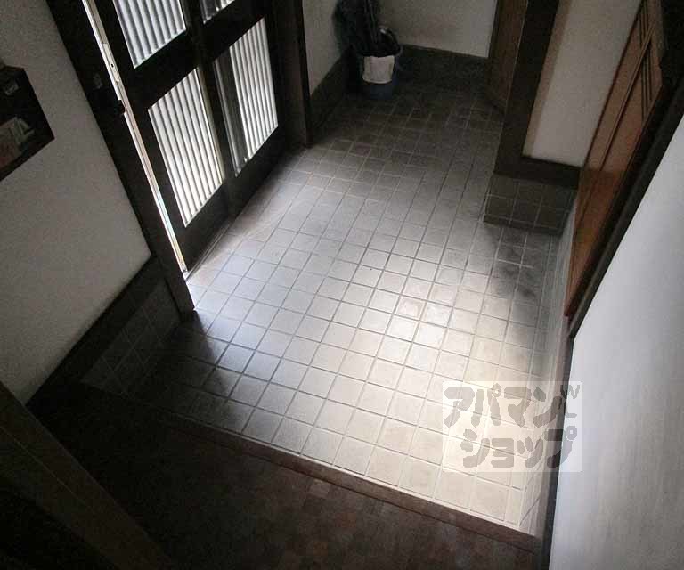 玄関　室内の写真です。