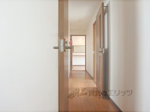 その他部屋・スペース　廊下