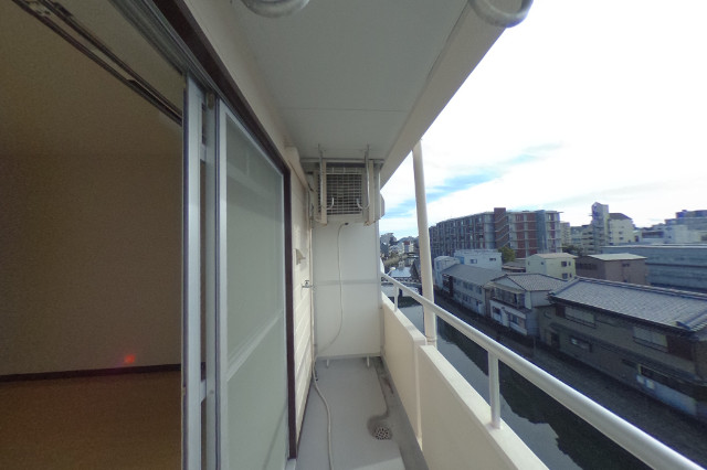 バルコニー　2021年1月撮影※現況を優先致します。