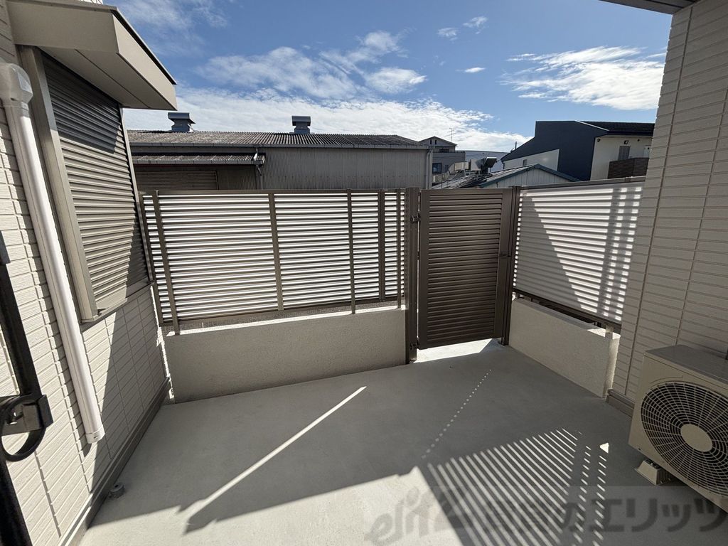 バルコニー　バルコニー