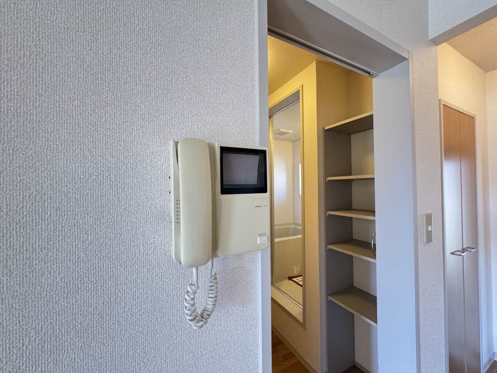 セキュリティ　モニタ付ドアホン