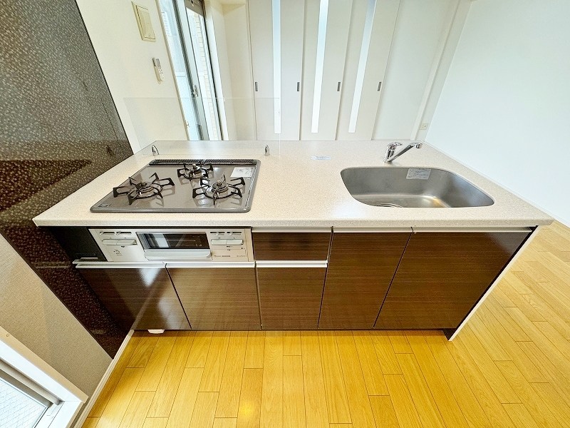 キッチン　★システムキッチングリル付き/3口コンロ★