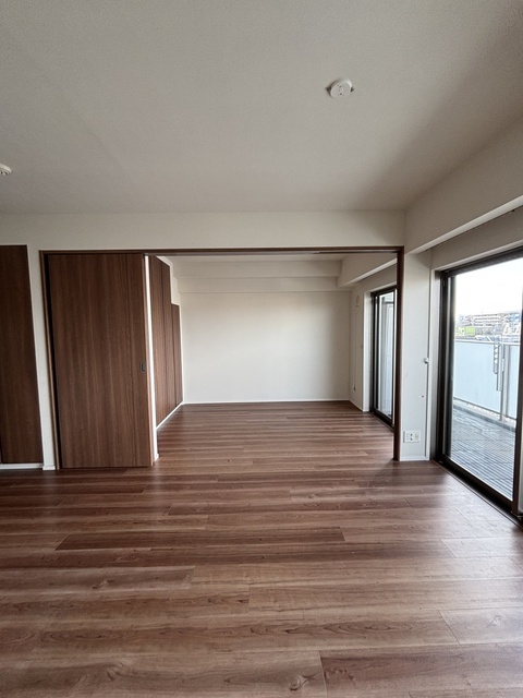 居室・リビング　ＬＤと洋室５畳