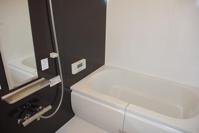 バス・シャワールーム　お風呂です