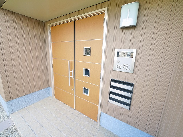 セキュリティ　オートロック完備