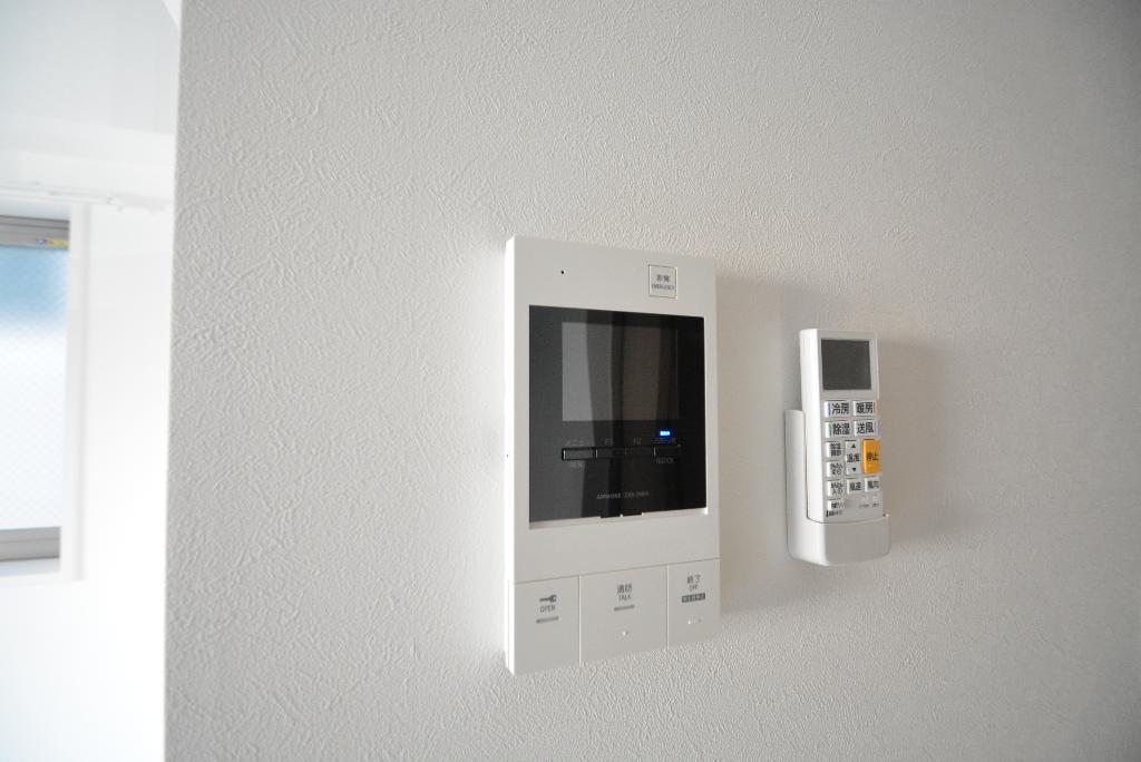 セキュリティ　カメラ付インターホン