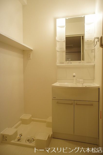 洗面設備　※同物件別部屋参考画像