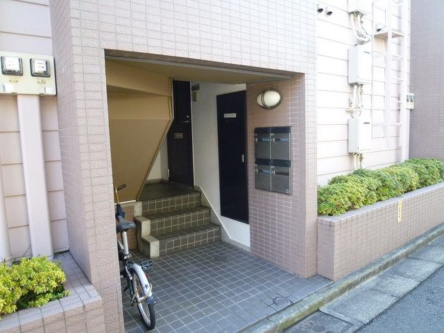 エントランス　NULL