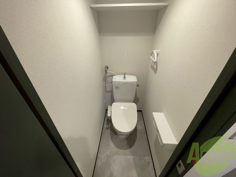 トイレ　シャワートイレになっているので快適です！