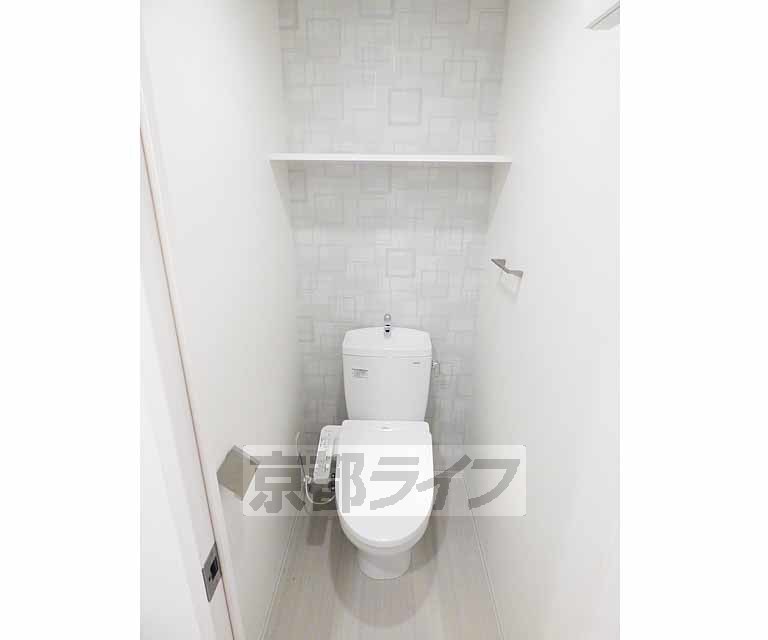 トイレ　嬉しいウォシュレットトイレ