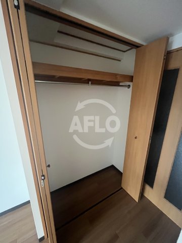 収納　シャインビュー淡路　クローゼット